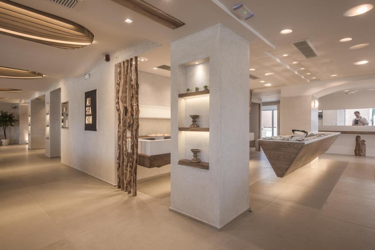 מלון Gardelli 4*